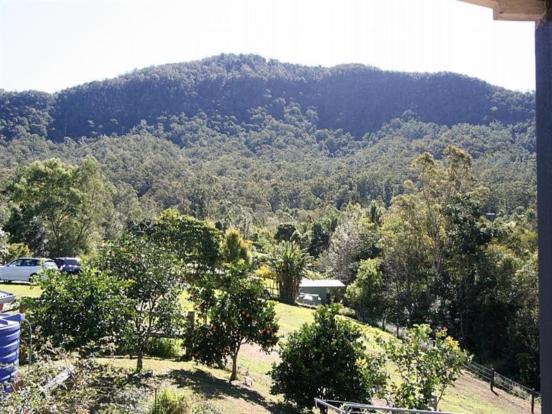 20 Masseys Creek Court, Cedar Creek QLD 4520