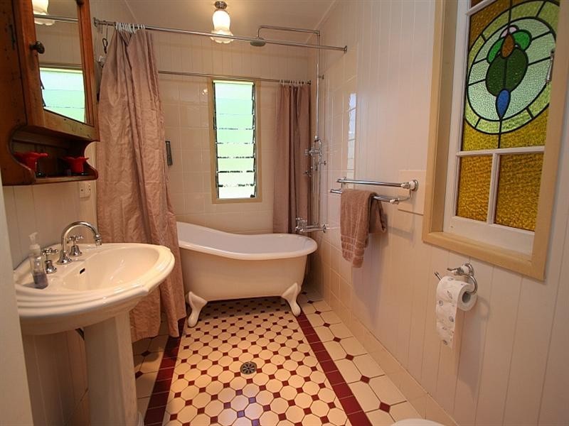 20 Masseys Creek Court, Cedar Creek QLD 4520