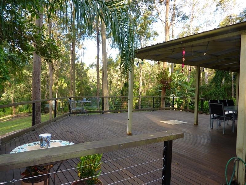 7 Warrandyte Court, Camp Mountain QLD 4520