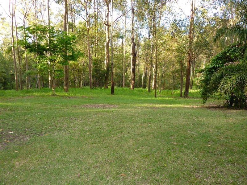 7 Warrandyte Court, Camp Mountain QLD 4520