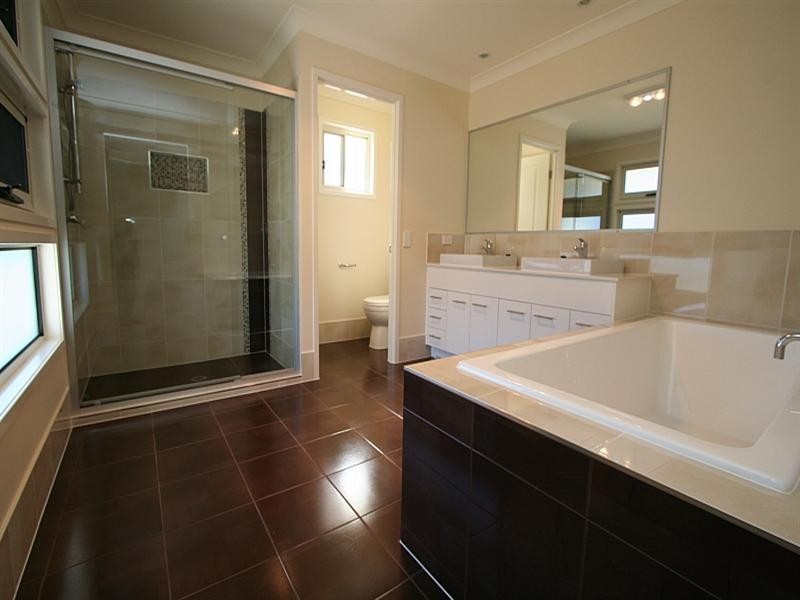 26 Woolshed Street, Ferny Hills QLD 4055