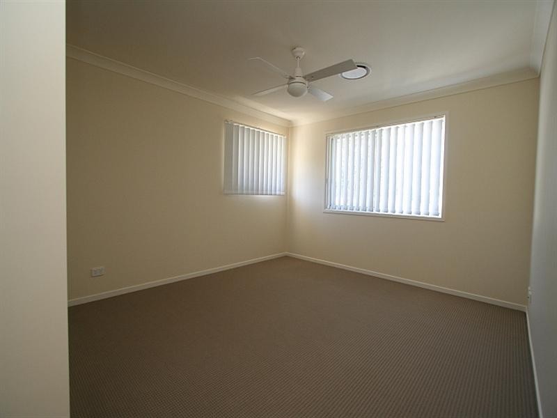 26 Woolshed Street, Ferny Hills QLD 4055