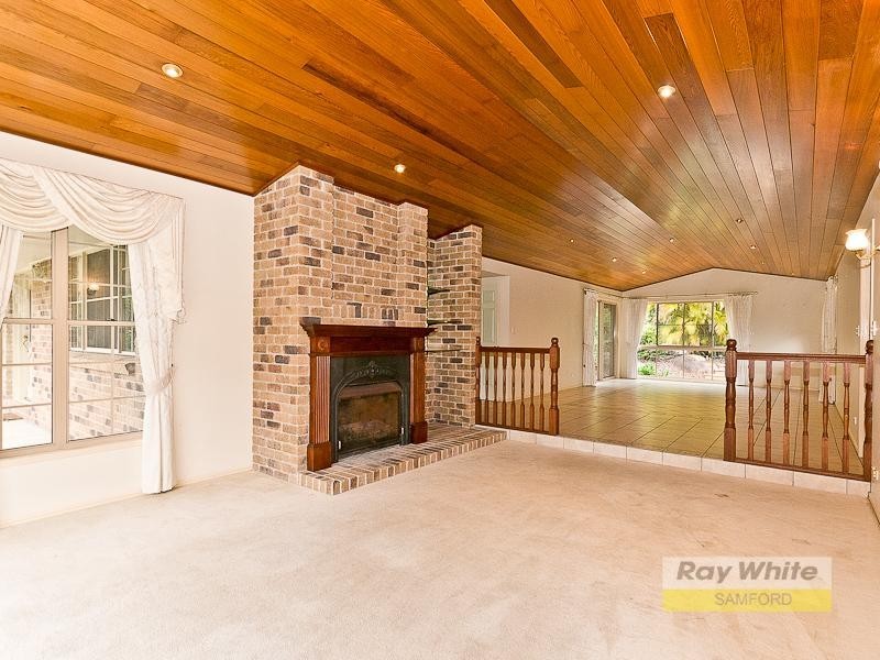 19 Greenwood Crescent, Samford Valley QLD 4520