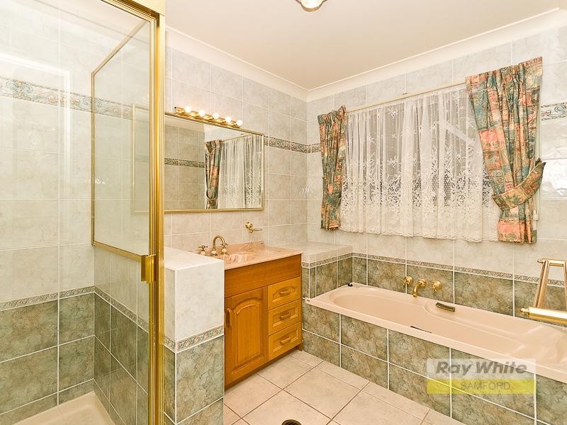 19 Greenwood Crescent, Samford Valley QLD 4520