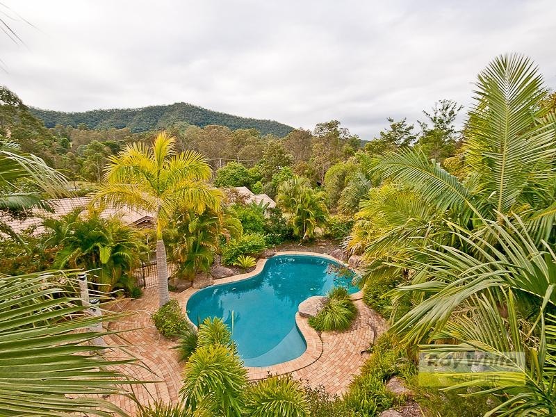 19 Greenwood Crescent, Samford Valley QLD 4520