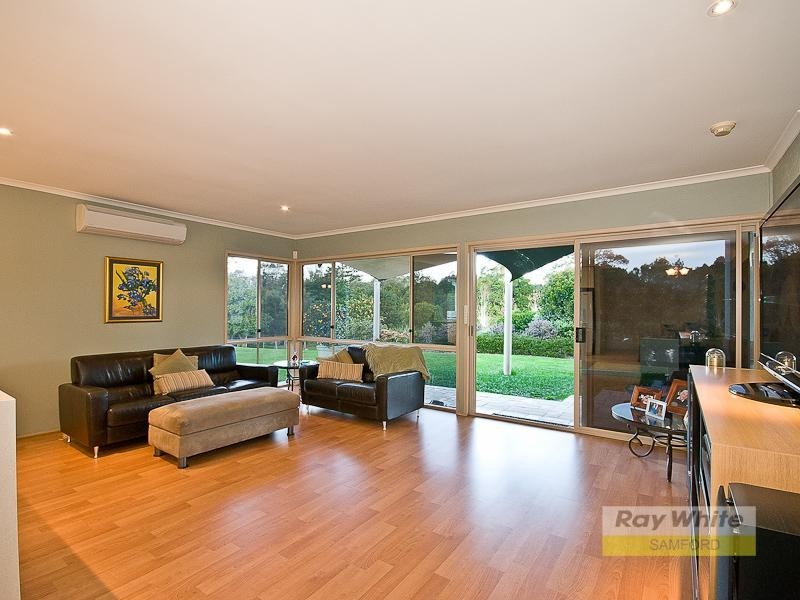 27 Castlewood Court, Samford Valley QLD 4520