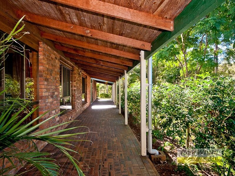 9 Boland Court, Eatons Hill QLD 4037