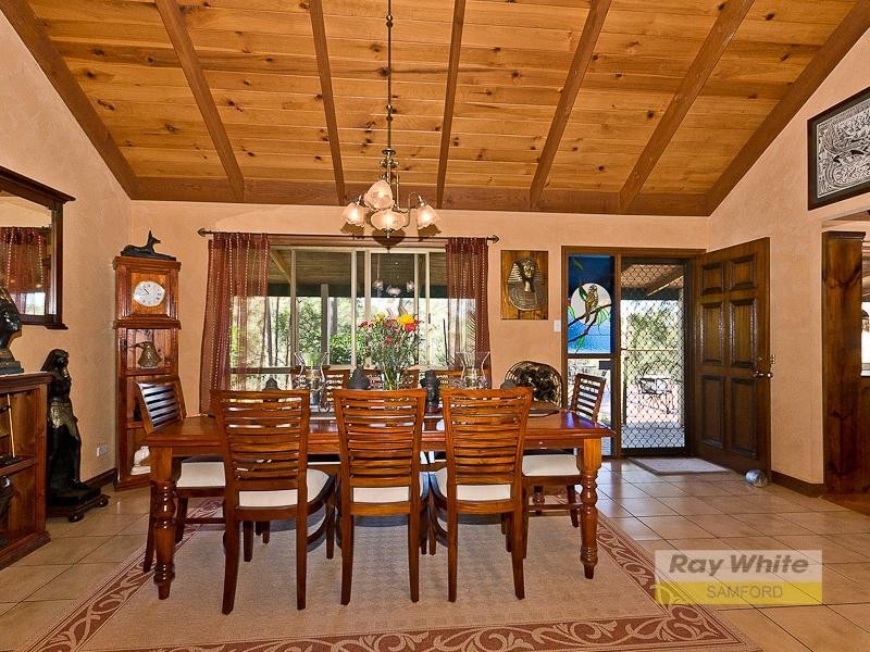 9 Boland Court, Eatons Hill QLD 4037