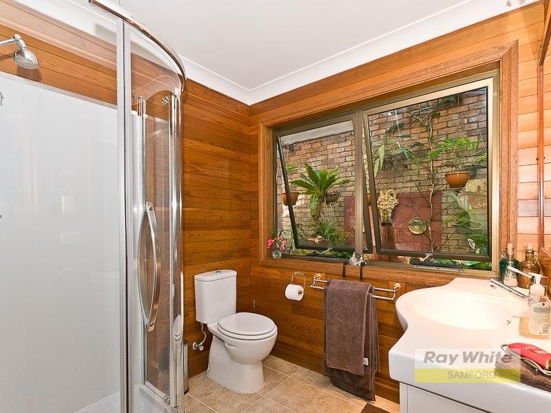 9 Boland Court, Eatons Hill QLD 4037