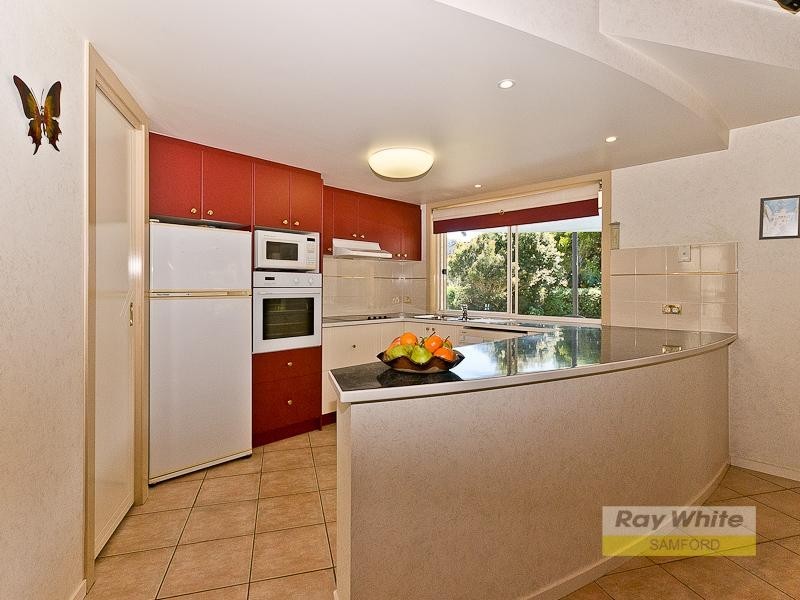 11 Harwood Court, Samford Valley QLD 4520