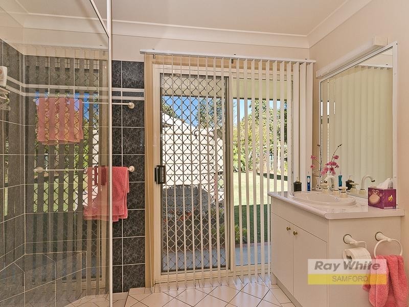 11 Harwood Court, Samford Valley QLD 4520