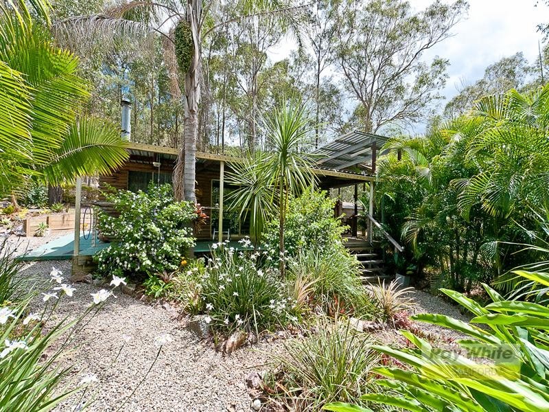 34 Seraya Court, Closeburn QLD 4520