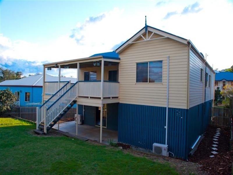 Eatons Hill QLD 4037