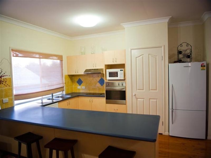 Eatons Hill QLD 4037