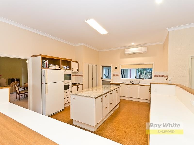 Camp Mountain QLD 4520