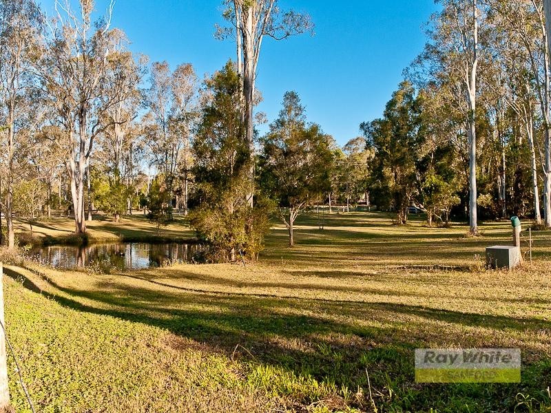 Camp Mountain QLD 4520