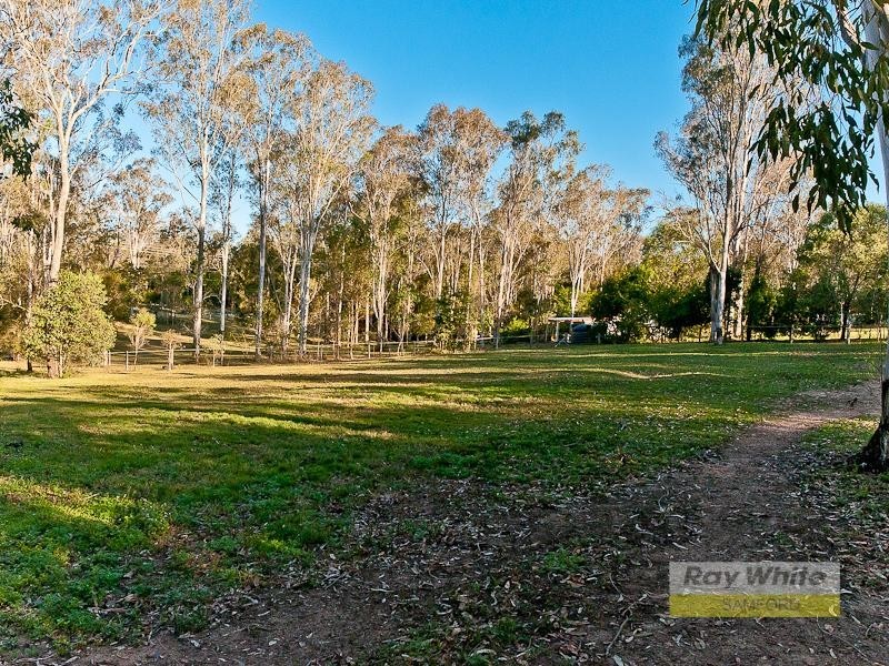 Camp Mountain QLD 4520