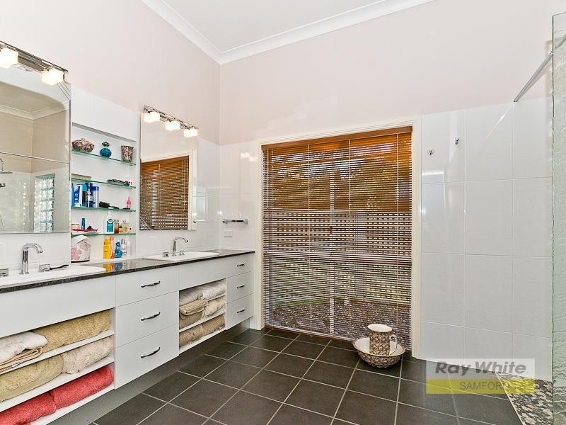 Camp Mountain QLD 4520