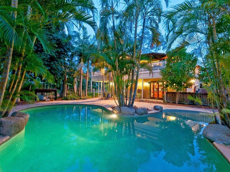 24 Woodview Street, Samford Valley QLD 4520