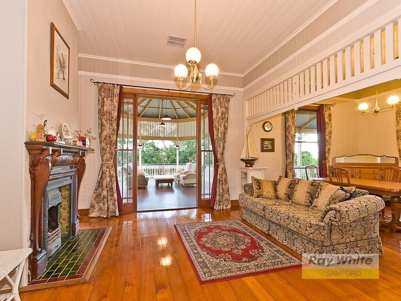 24 Woodview Street, Samford Valley QLD 4520