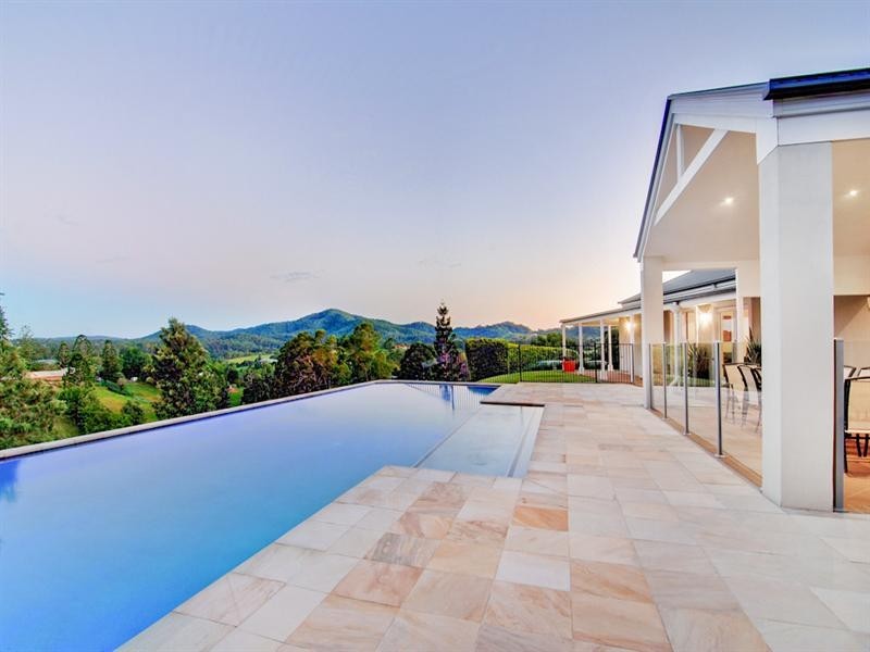 11 Lacebark Court, Cedar Creek QLD 4520