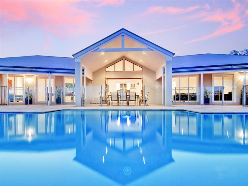 11 Lacebark Court, Cedar Creek QLD 4520