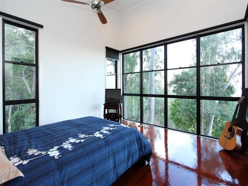 6 Mason Court, Samsonvale QLD 4520