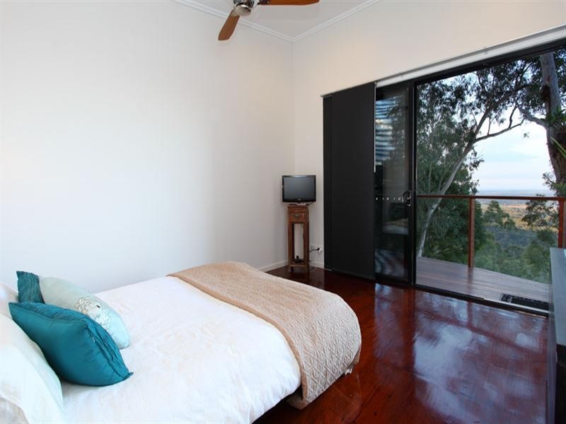 6 Mason Court, Samsonvale QLD 4520