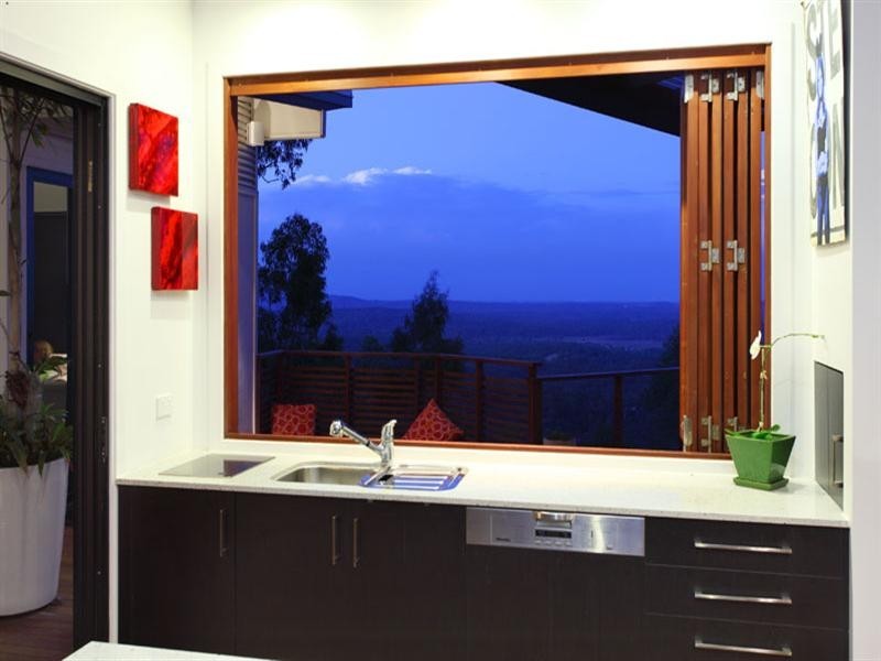 6 Mason Court, Samsonvale QLD 4520