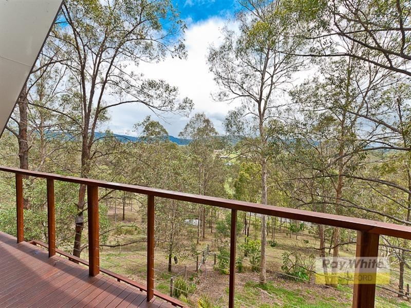 1 Sylvaterre Court, Samford Valley QLD 4520