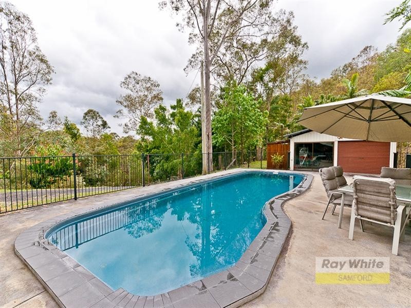 1 Sylvaterre Court, Samford Valley QLD 4520