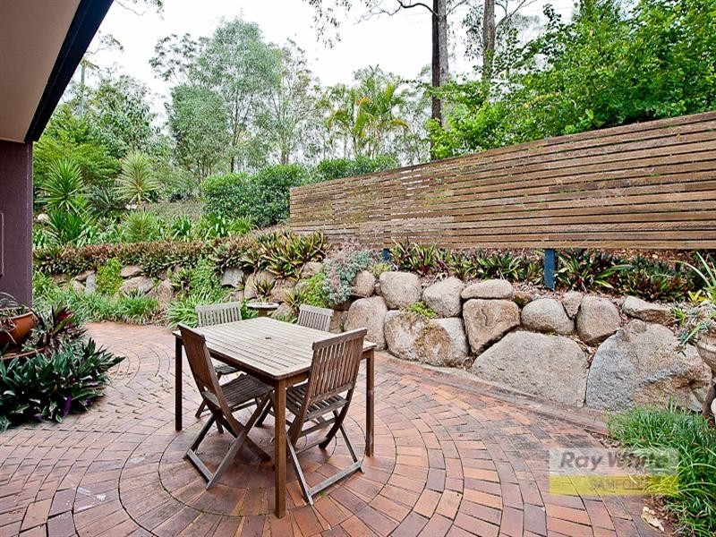 17 Fitzgerald Court, Clear Mountain QLD 4500