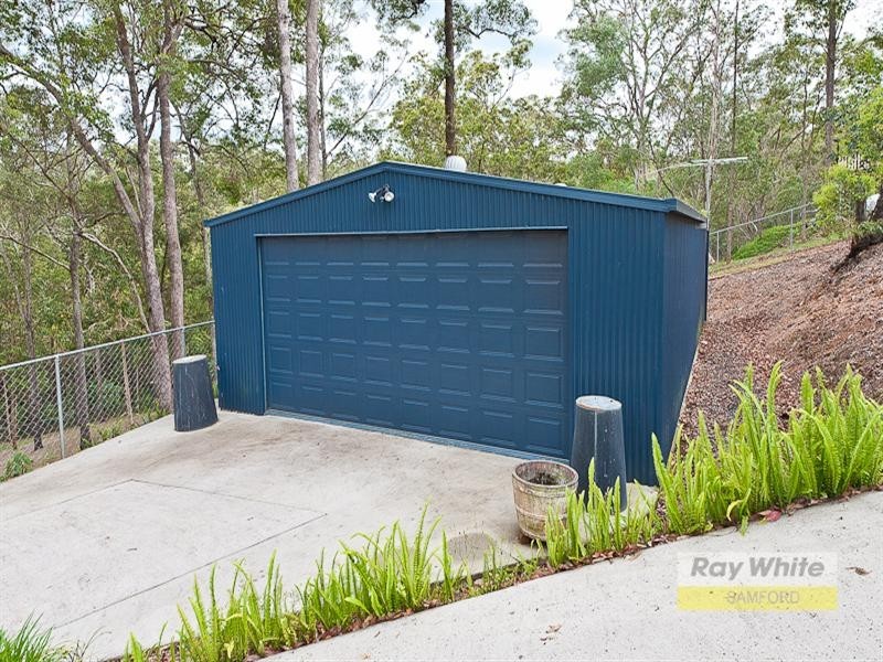 17 Fitzgerald Court, Clear Mountain QLD 4500