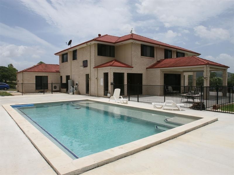 3 Lake View Close, Samsonvale QLD 4520