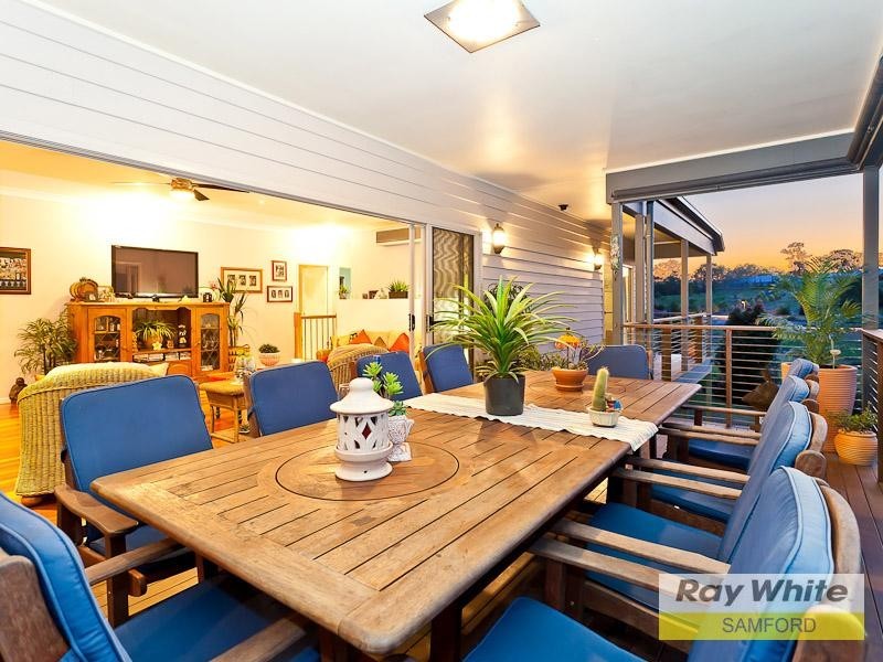 8 Mayfair Drive, Samford Valley QLD 4520