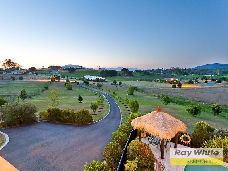 8 Mayfair Drive, Samford Valley QLD 4520