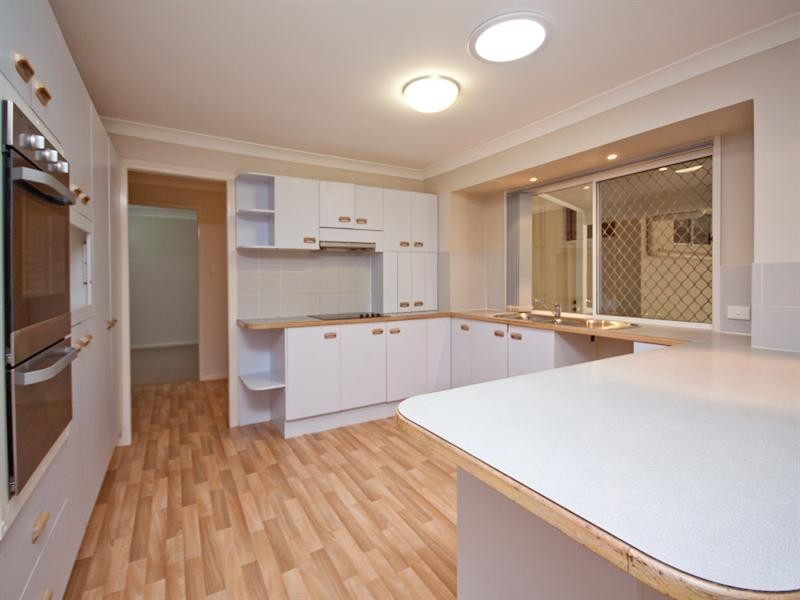 Eatons Hill QLD 4037