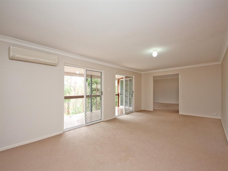 Eatons Hill QLD 4037