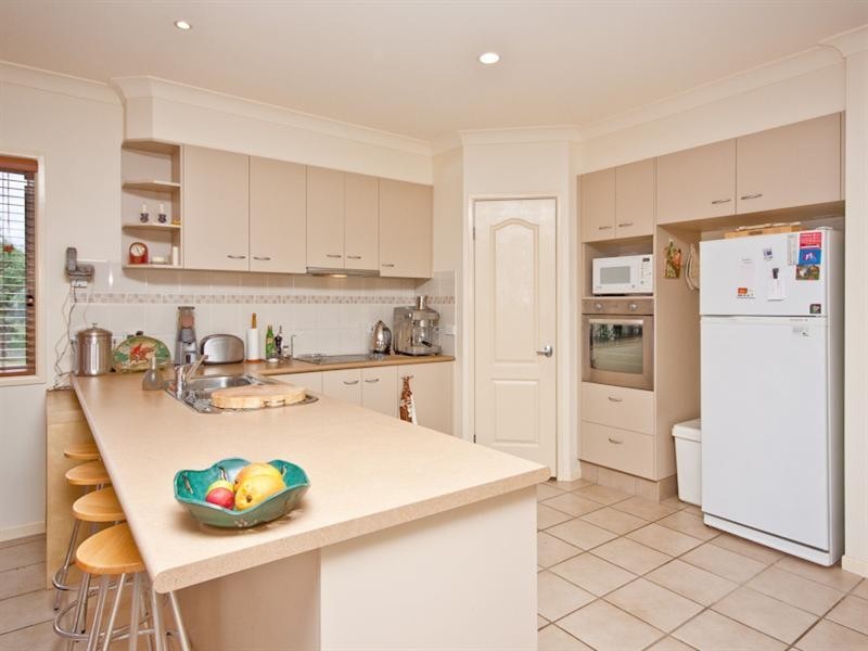 7 Butterfly Crescent, Samsonvale QLD 4520