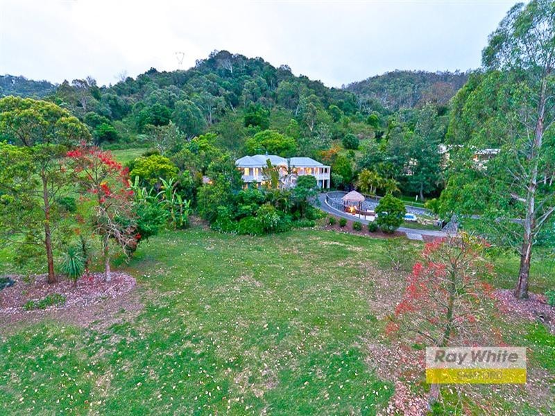 19 Smallwood Court, Samford Valley QLD 4520