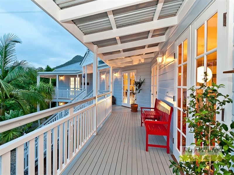 19 Smallwood Court, Samford Valley QLD 4520