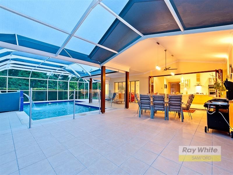 28 Honeywood Court, Samford Valley QLD 4520