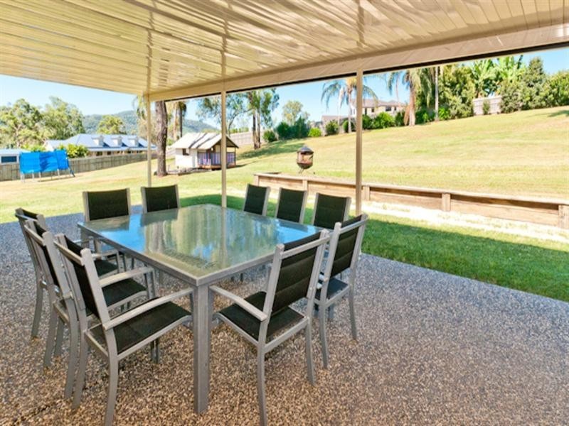 1 Hunting Place, Highvale QLD 4520
