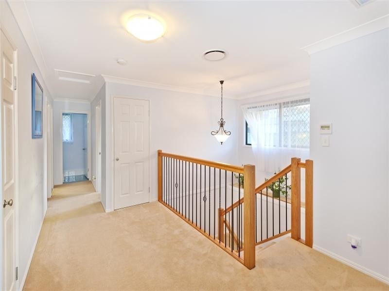 1 Hunting Place, Highvale QLD 4520