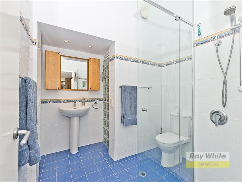 27 Boland Court, Eatons Hill QLD 4037