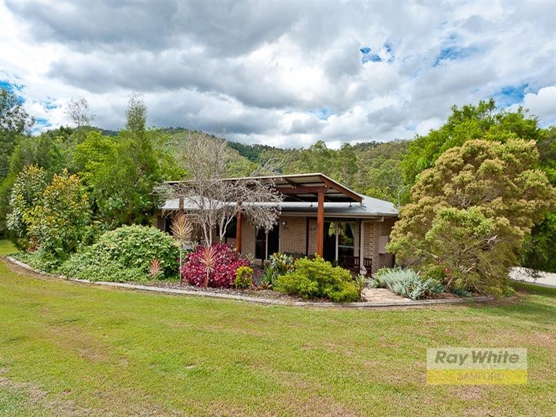 3 Vera Court, Samford Valley QLD 4520