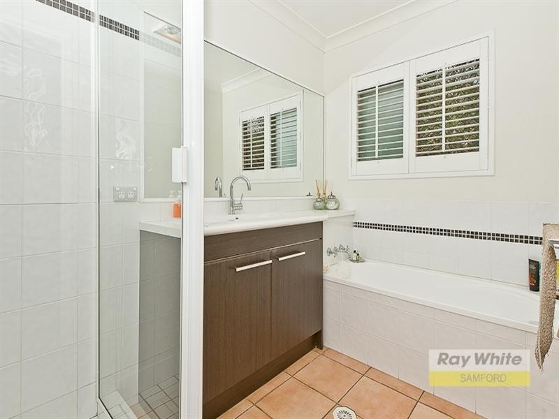 3 Vera Court, Samford Valley QLD 4520