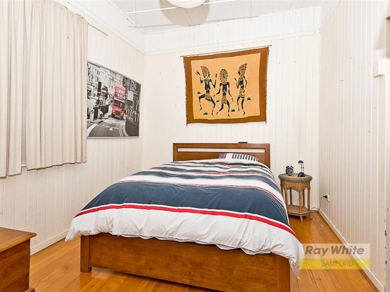 5 Church Street, Samford Village QLD 4520