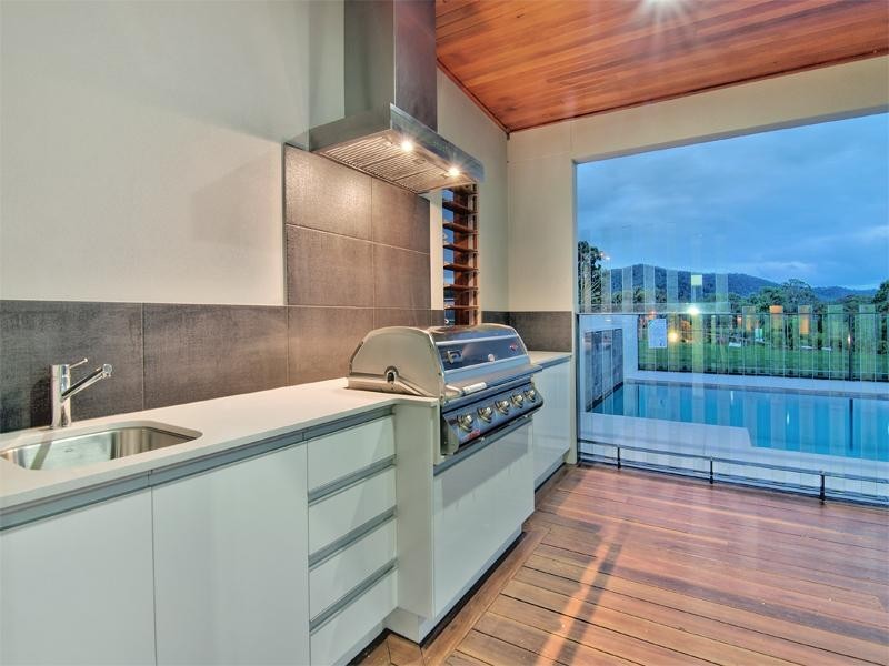 8-14 Sky Drive, Highvale QLD 4520