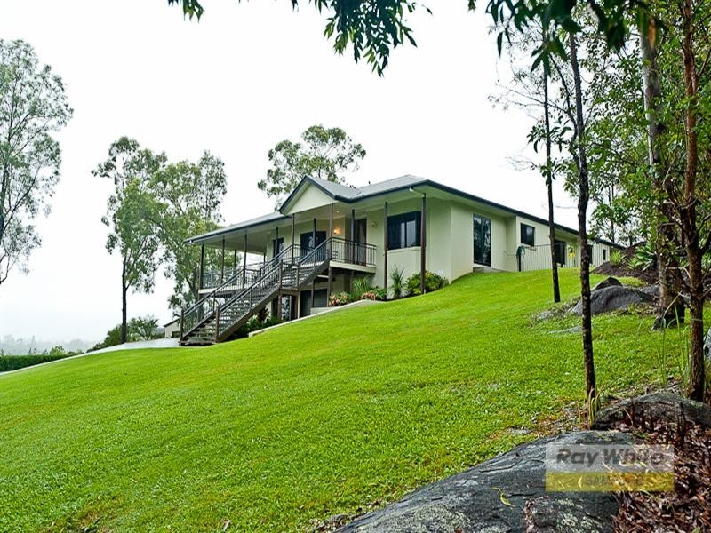 13 Housewood Court, Highvale QLD 4520
